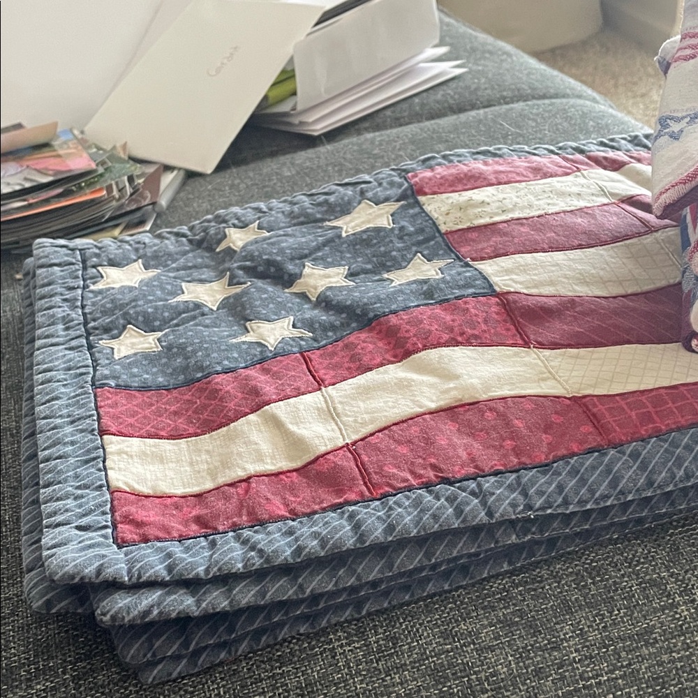 Patriotic American Flag placemat with Napkins